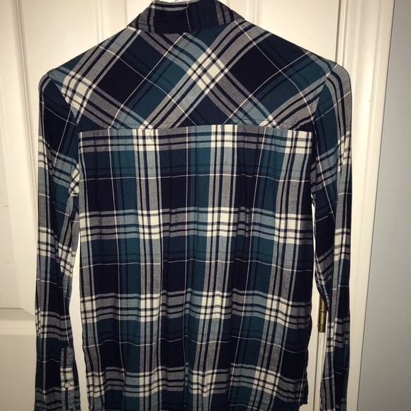 Top - Picture 2 of 2